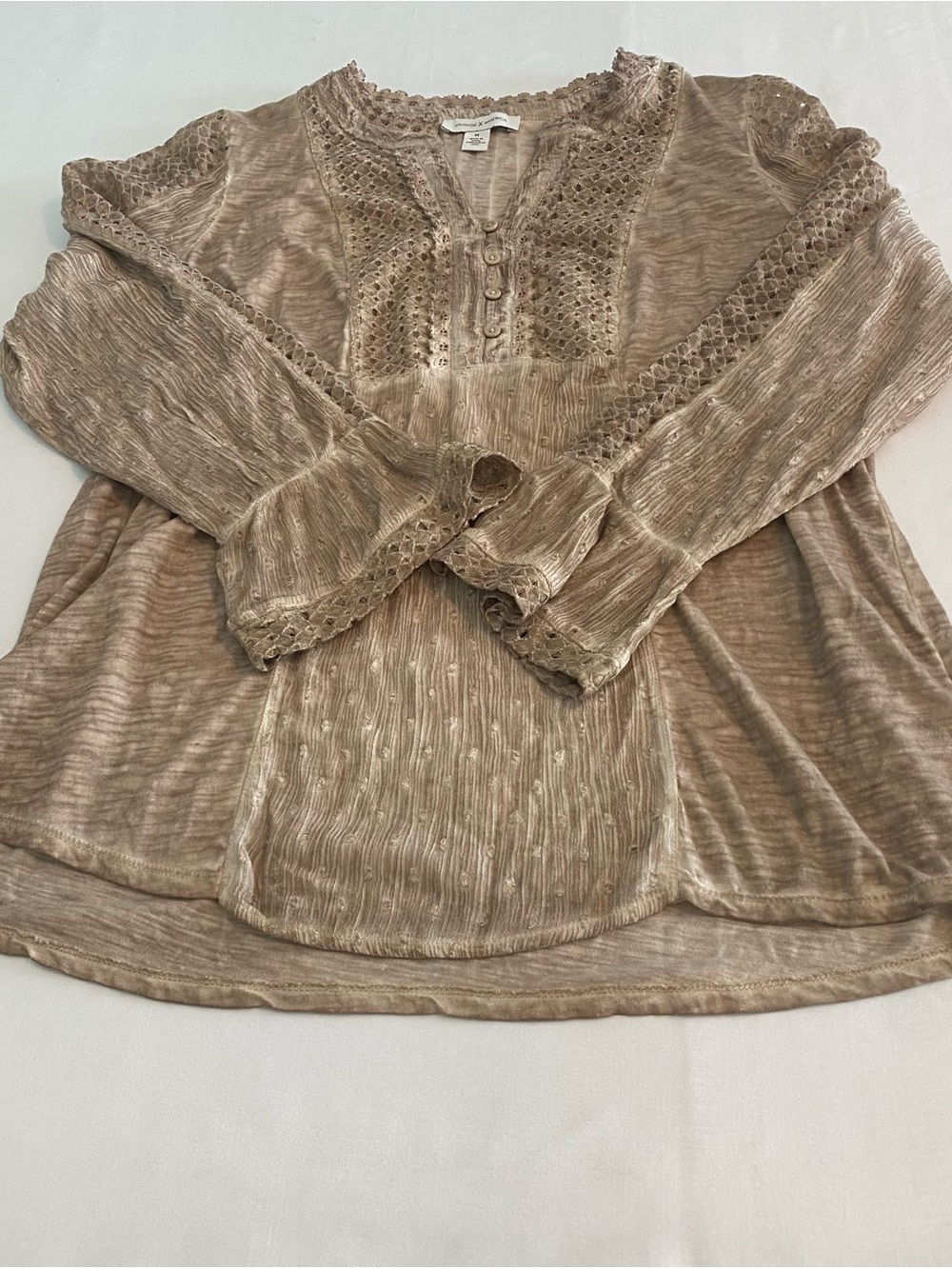 Vintage America Beige Eyelet Henley Blouse - Picture 4 of 8